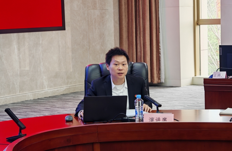 公司副总经理刘曙介绍省政务云密码支撑体系